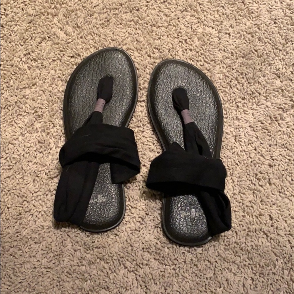 Sanuk yoga sling sandals!